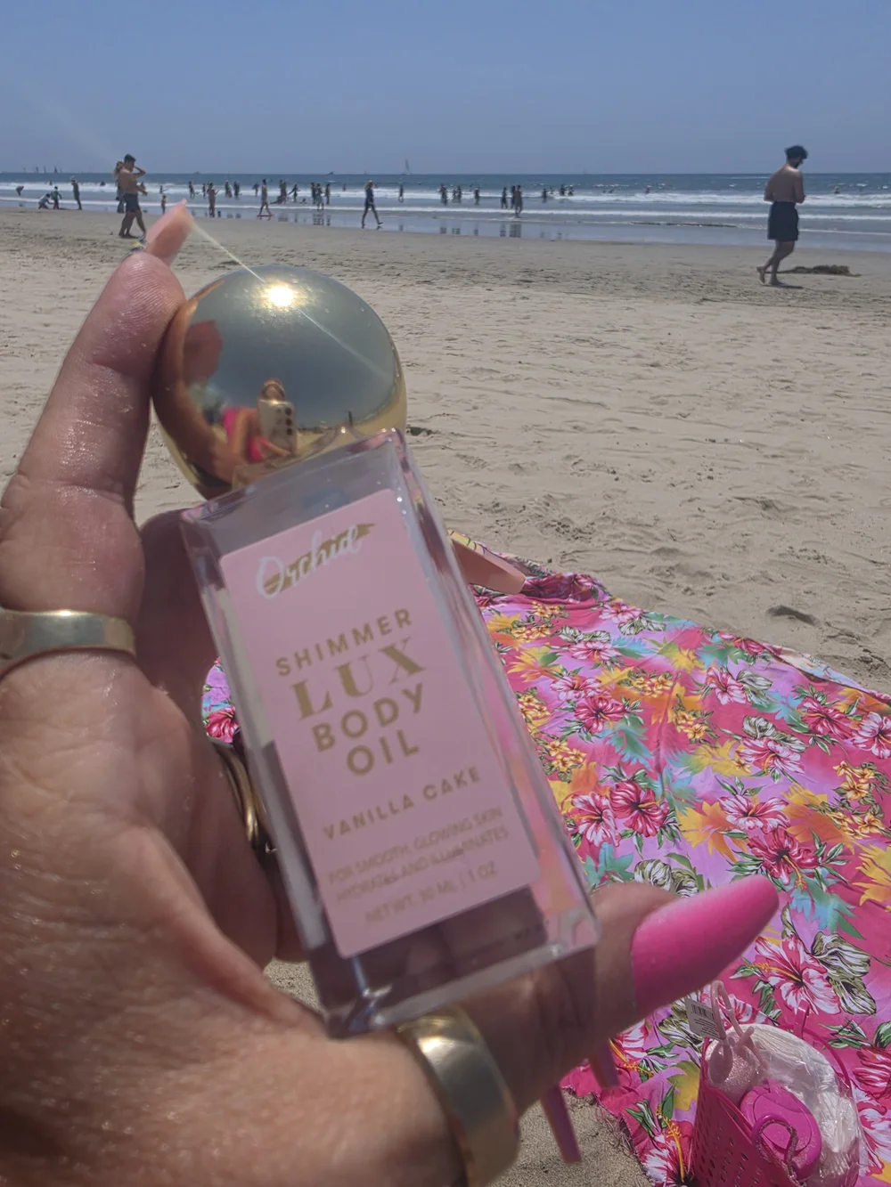 Victoria's Secret Shimmer Lux Body Oil - Pink & Gold Accents
